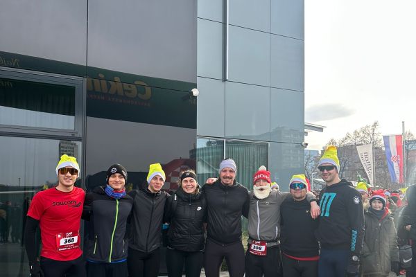 ekipnaadventrun8EF33F04-B4EA-A5D0-AA99-ED20B332CEBB.jpg