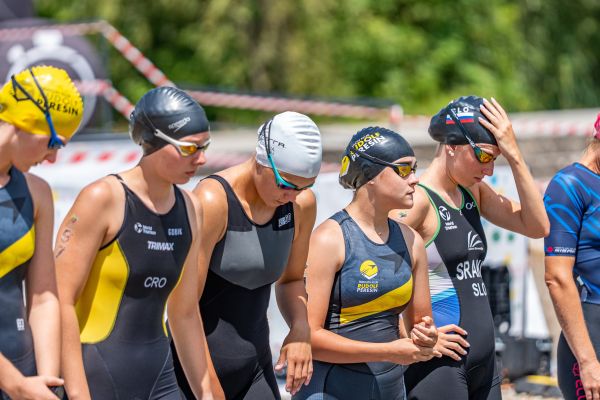 triatlon-i-176460E9ACB-7676-59C6-74F8-AF9305D51563.jpg