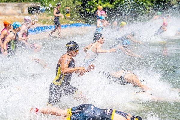 triatlon-i-1800F9EF1AD-4D97-3E5C-F982-C7A7302820A8.jpg